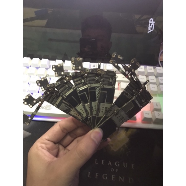 Main icloud 6g chế độ helo ae về lấy ic hay bypas ạ