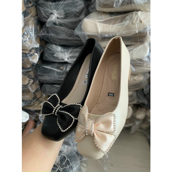 Giày bệt đính nơ đế bằng bít mũi búp bê vnxk siêu nhẹ êm chân đẹp rẻ thời trang