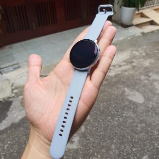 Đồng hồ thông minh Samsung Galaxy Active 2