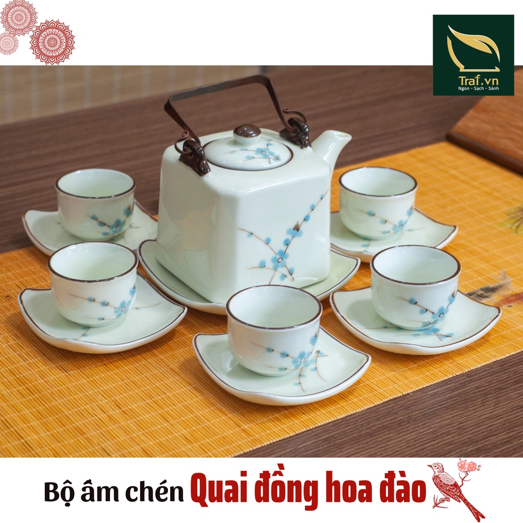 Ấm chén Bát Tràng Cao Cấp , Âm quai đồng họa tiết hoa đào vẽ thủ công.