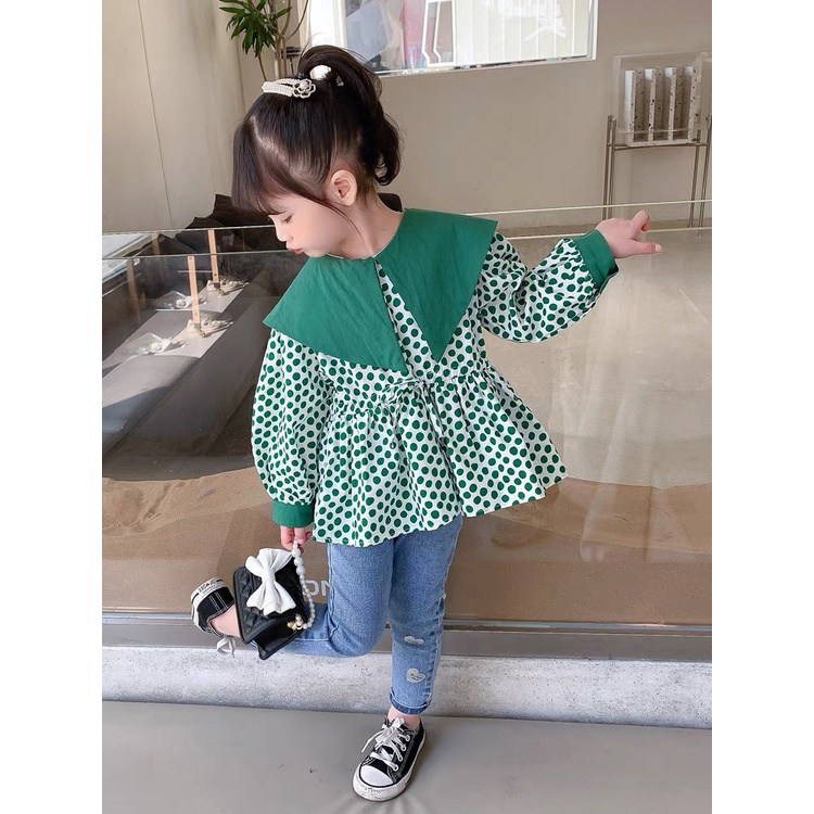 Bộ chấm bi cổ nhọn bé gái