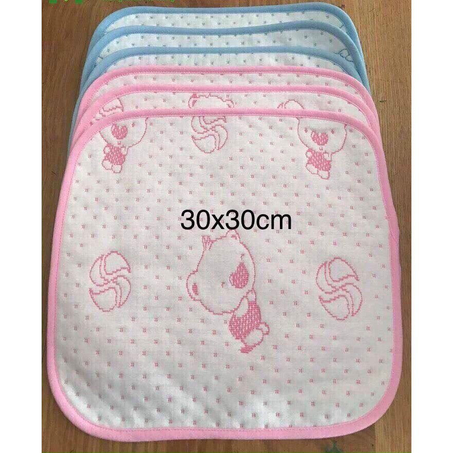 Miếng lót chống thấm 4 lớp cho bé sơ sinh KT 30x30cm, giặt được thoải mái- L4