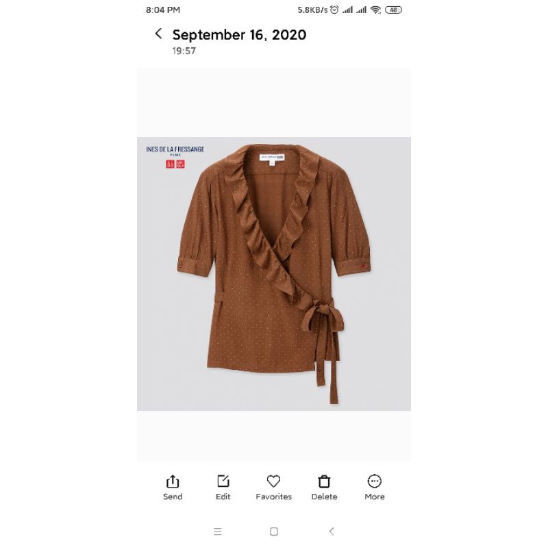 Áo nữ ngắn tay chấm bi bánh bèo xinh xắn dòng Innes De La Fressange Paris của UNIQLO .