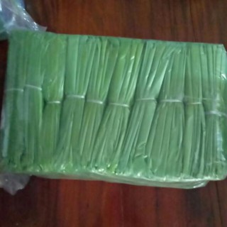 100 mưa mỏng