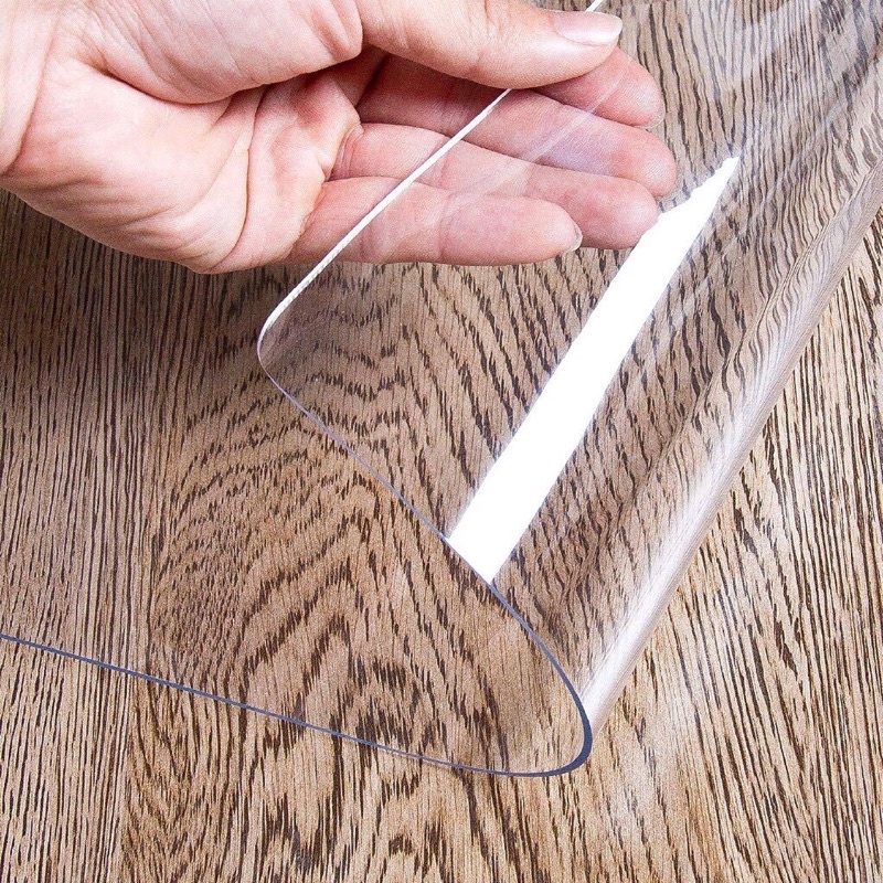 Tấm nhựa dẻo PVC trong suốt chải bàn chất lượng cao dầy 0,5mm