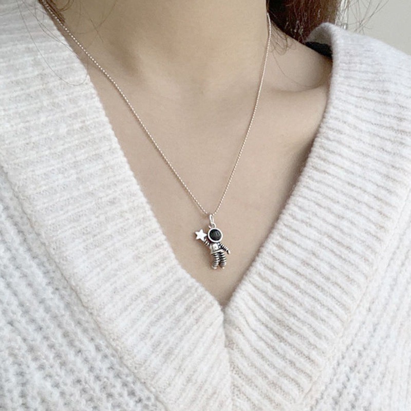 vòng cổ Mặt Hình Phi Hành Gia Cho Cặp Đôi