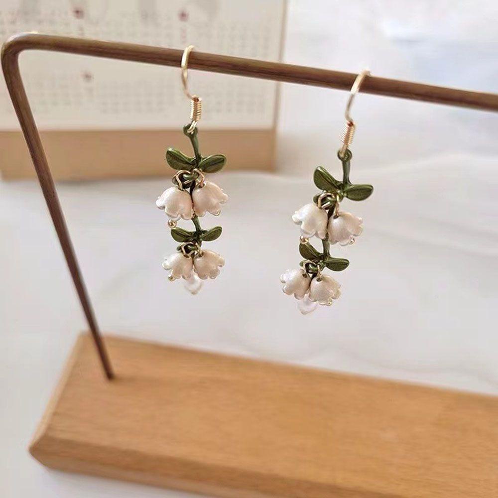 Khuyên Tai Dáng Dài Hình Hoa Lily Phong Cách Hàn Quốc Vintage