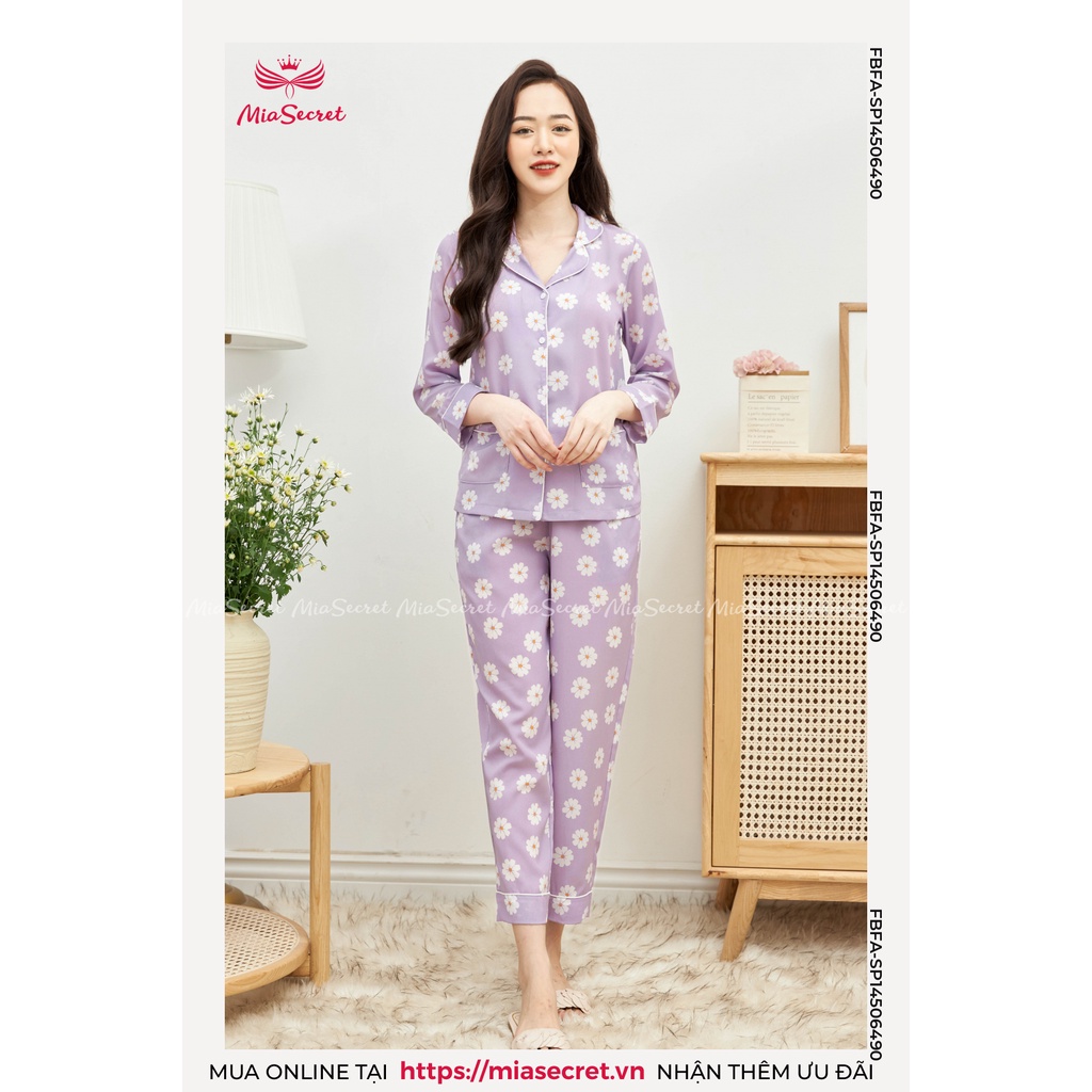 Bộ Đồ Ngủ Pyjama Mia Secret - Họa Tiết Hoa Nền Tím Dài Tay - SP14506490