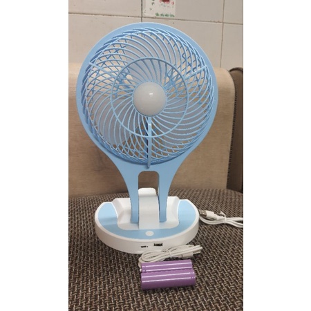 Quạt sạc tích điện 2 pin sạc rời tiện dụng kèm đèn Led và Cổng sạc USB