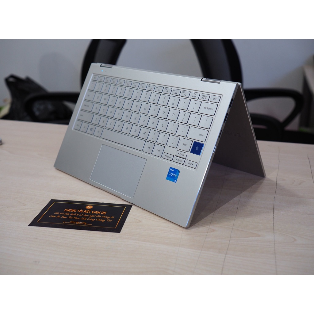 Laptop Galaxy Book Flex2 white
