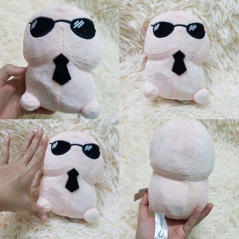 Gấu bông con bé Kiu ku Ciu đáng yêu đội nón bảo hiểm