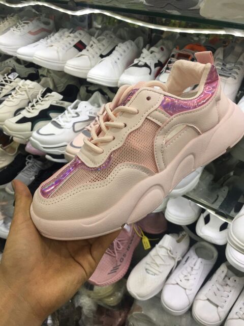 Giày thể thao cá tính nhũ bạc va hồng