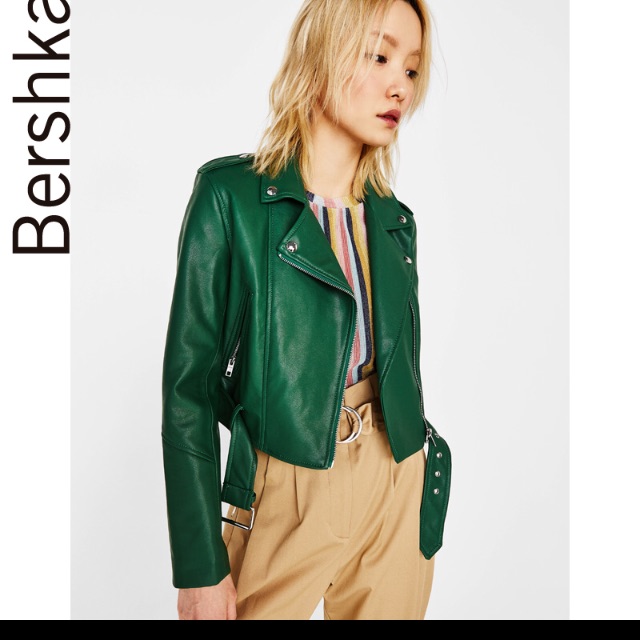 Áo da bershka
