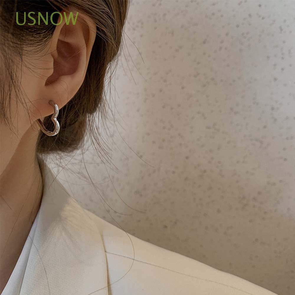 Khuyên Tai Nữ Hình Trái Tim Thời Trang Hàn Quốc