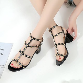 Sandal Gót Vuông 5 Phân Nạm Đinh Tán