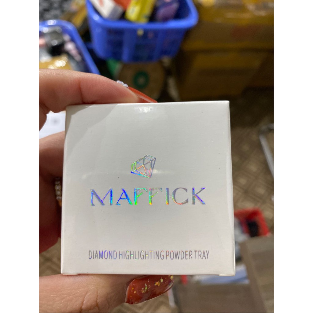 Phấn mắt má bắt sáng Maffick kim cương KB A332 | BigBuy360 - bigbuy360.vn