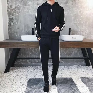 Bộ thu đông thể thao namlogo7 mũ ( Free size 70kg đổ lại 2 màu đen trắng .