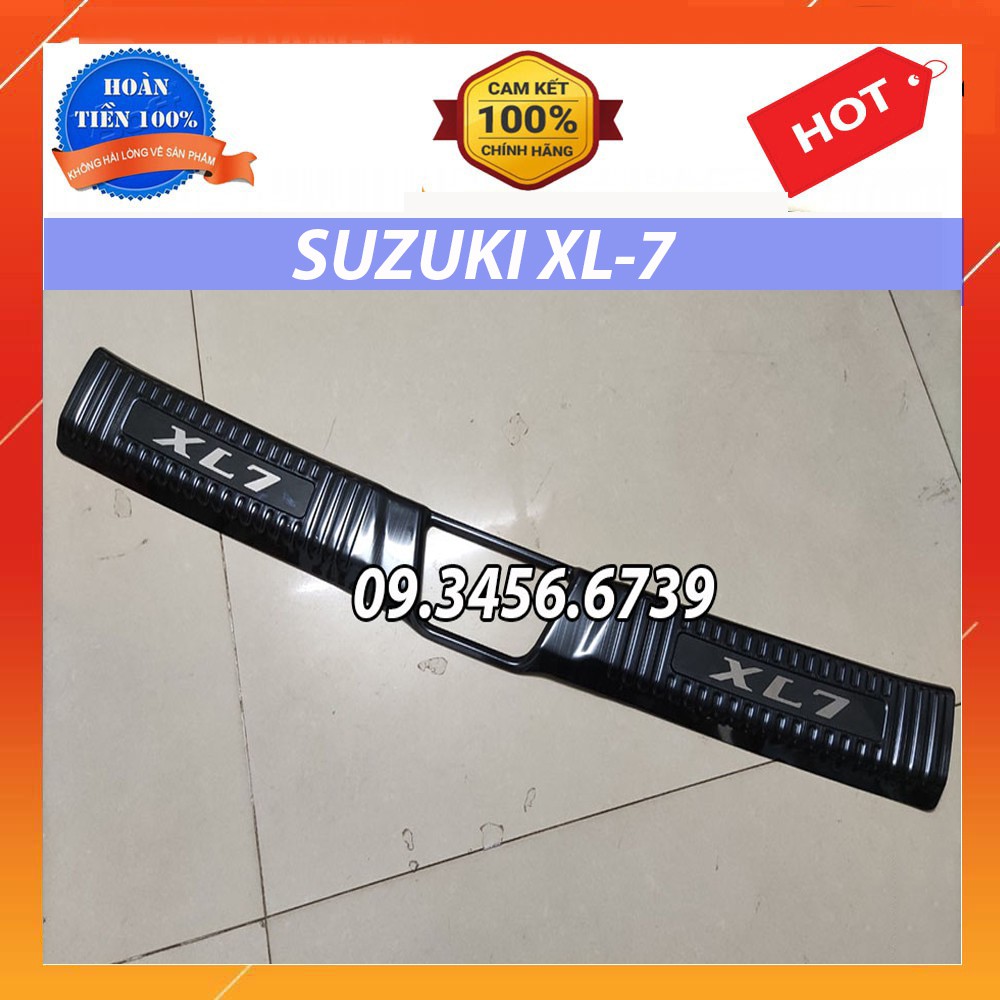 Chống trầy cốp trong ngoài Suzuki XL7 , XL-7 2019 2020 2021 Mẫu titan.