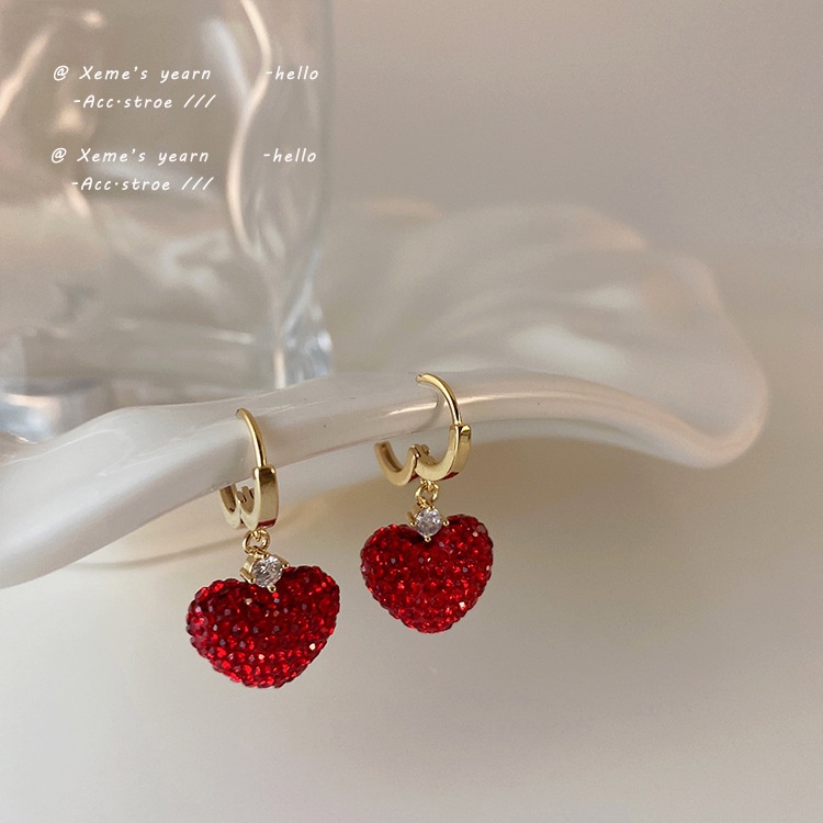 Bông Tai Hình Trái Tim Đỏ Đính Đá Sang Trọng Dành Cho Nữ