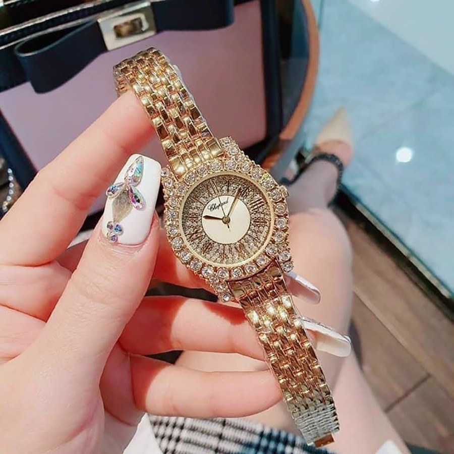 Đồng hồ nữ Chopard mặt đính đá cao cấp dây kim loại sang trọng đeo cực sáng tay và nổi bật