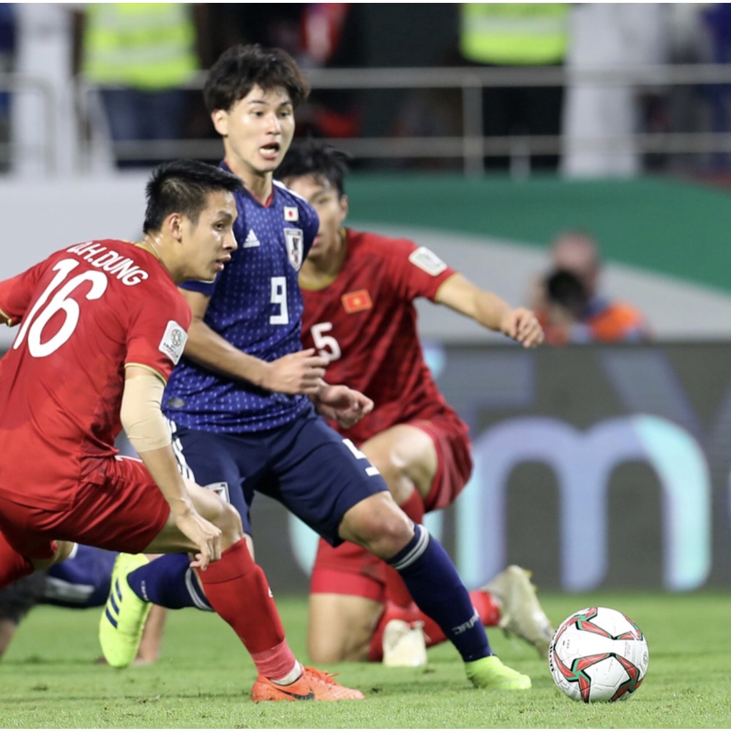 Quả bóng đá cao cấp số 5 mẫu AFF và ASIAN CUP 2018 - Tặng kim bơm (Khuyến mại mùa Covid)