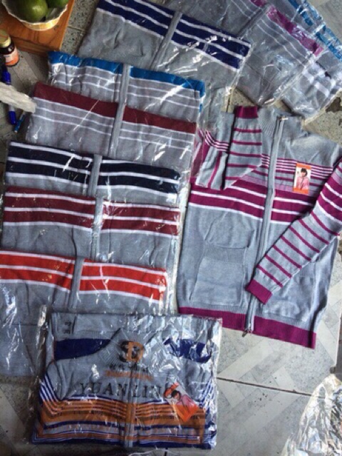 Áo khoác len sọc dây kéo hai đầu | BigBuy360 - bigbuy360.vn