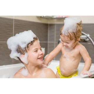 Tắm bồn tạo bọt cho bé - Hàng Đức