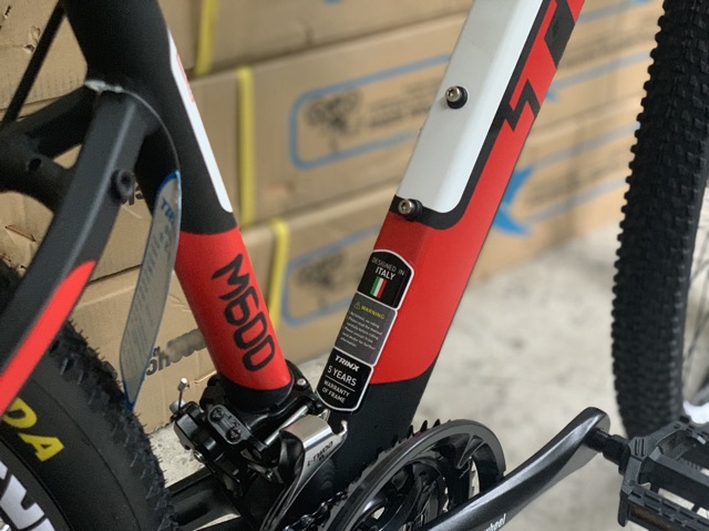 Xe đạp thể thao Trinx M600 2021