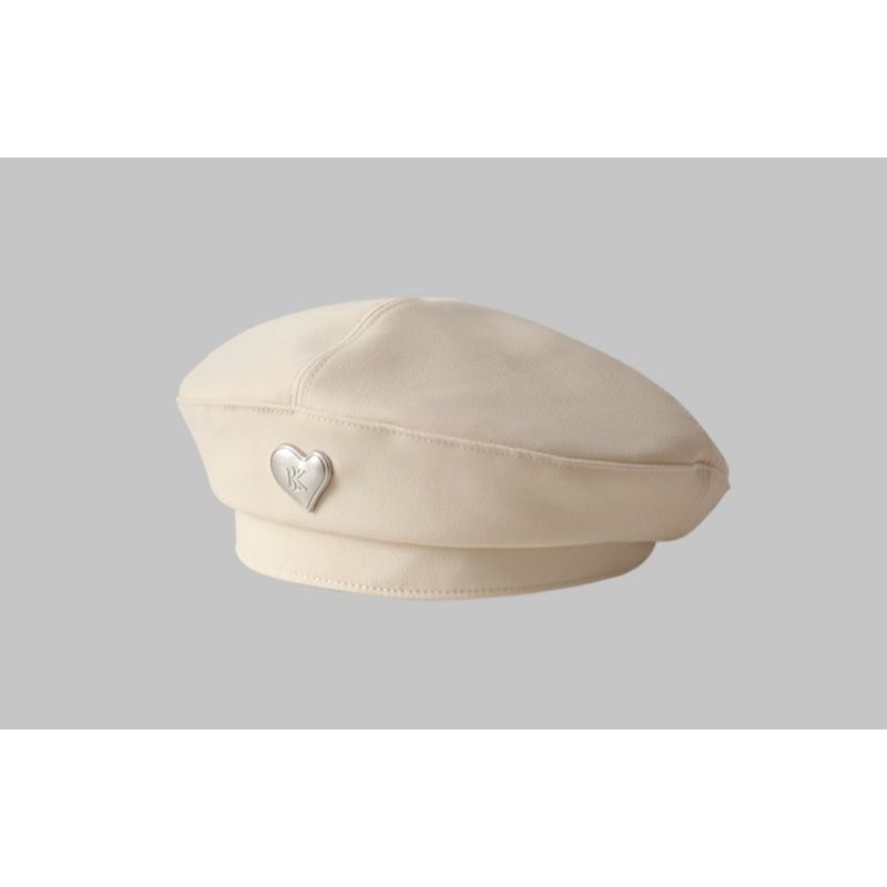 Mũ Beret Tag Trái Tim Chữ KK Mẫu Mới Nhất
