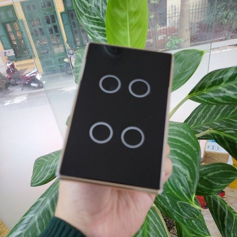 Công Tắc Zigbee Viền Kim Loại Nút Bấm Lõm App Tuya SHP-ZLUS