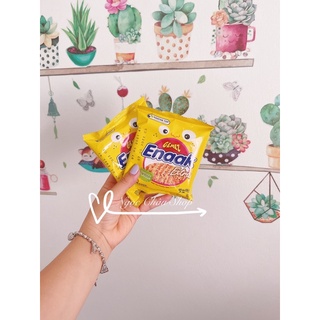 ☘️ Có sẵn ☘️ Mỳ con gà vàng Enaak, giòn giòn ngon ngon