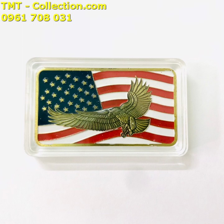Medal Hình Đại Bàng và Cờ Mỹ, Trưng bày trên bàn sách, bàn làm việc, cửa sổ -TMT Collection - SP005208