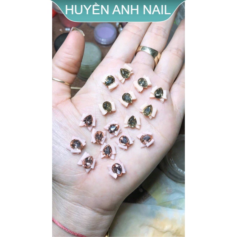 Nơ đá đẹp ôm móng SHOP NAIL HUYỀN ANH