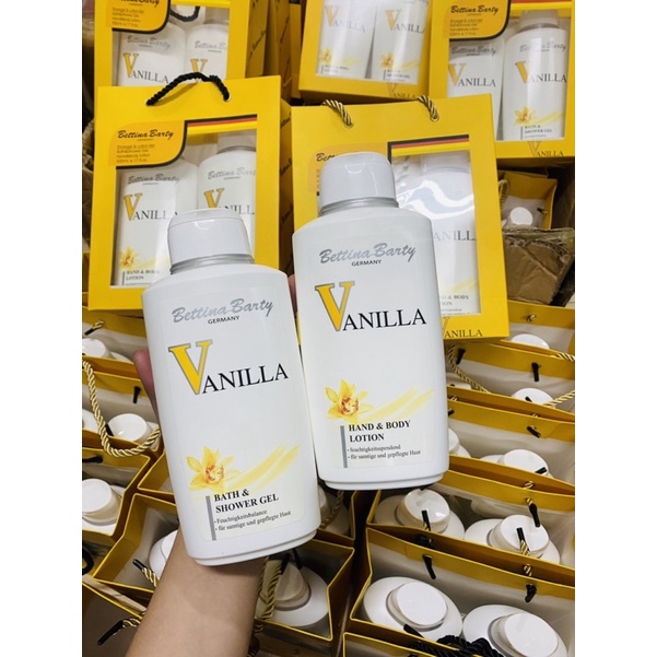 Set tắm + dưỡng thể Bettina vanilla Đức