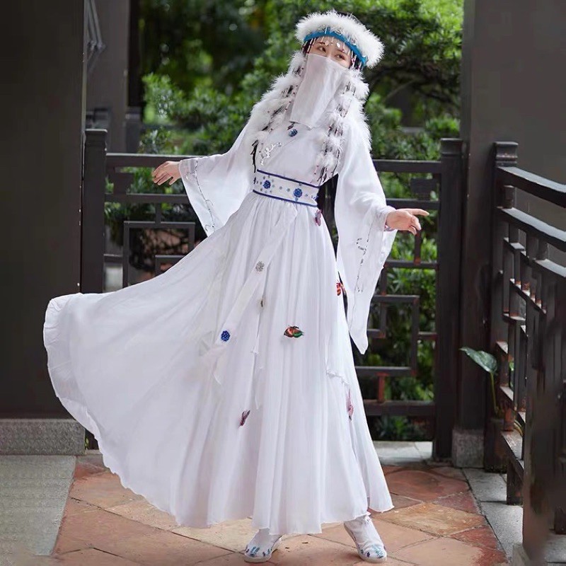 Trang phục hàm hương kèm mũ bản đẹp