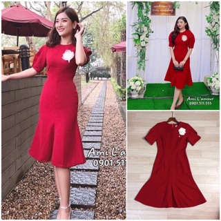 Bán sỉ đầm đỏ đuôi cá thiết kế kèm hoa