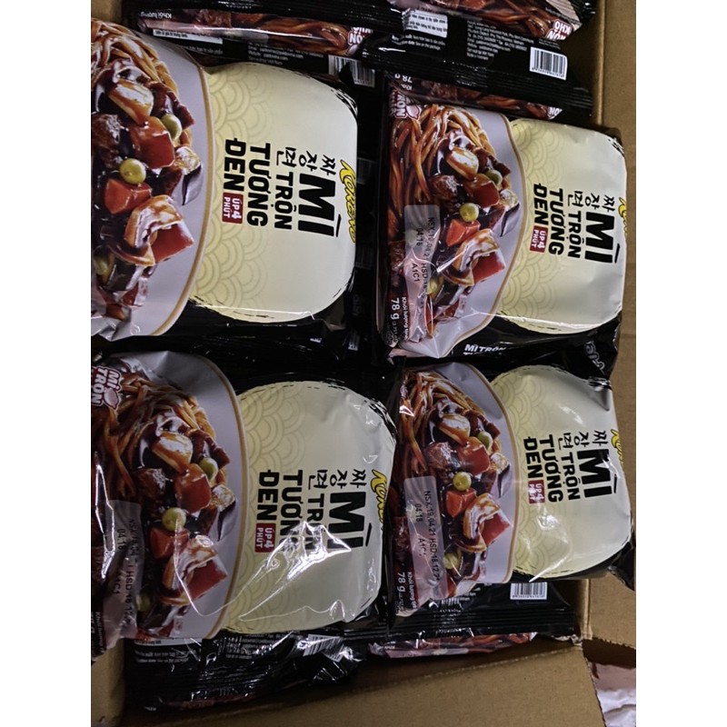 Combo 10 gói Mì trộn tương đen úp 4 phút date t4/2022 | BigBuy360 - bigbuy360.vn