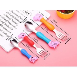 Bộ Thìa Dĩa Hình Heo Cho Bé Yêu