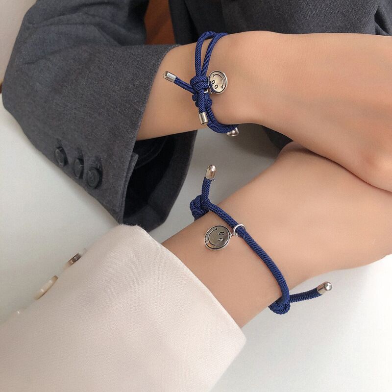 Vòng tay đôi nam châm Double Couple Bracelet