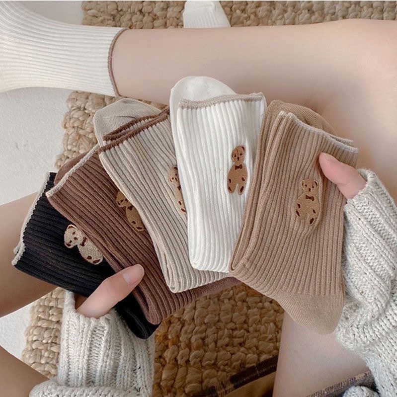 Set 5 đôi tất cổ cao cho nữ thêu hình gấu Teddy chất liệu cotton dệt kim phong cách Hàn Quốc