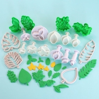 Set 3 hoặc 4 Khuôn Tạo Hình Lá Cho Bánh