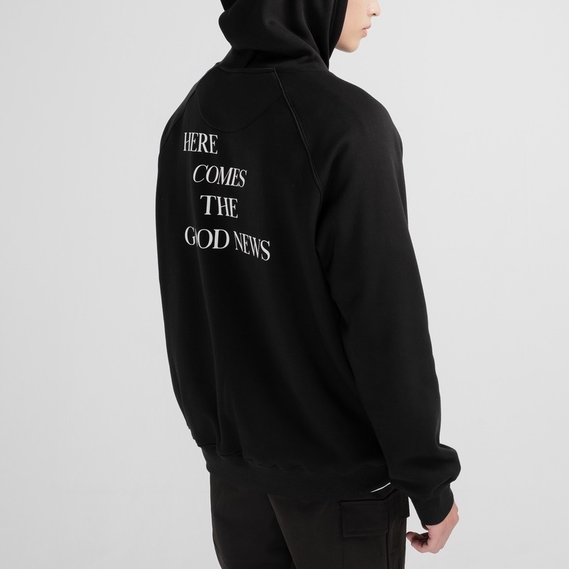 Áo hoodie nam SSSTUTTER in chữ ở lưng GOOD NEWS HOODIE