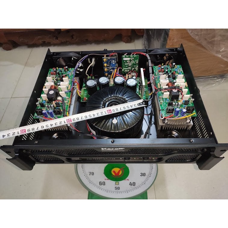 Đẩy công suất Hãng KORAH, Model PA 800 Pro, 36 sò, 2400w, main xanh ,linh kiện cao cấp, 36 sò Japan, nguồn xuyến đồng.