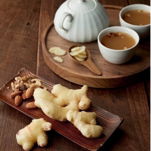 Hộp trà gừng hồng sâm Hàn Quốc 18gx40 gói