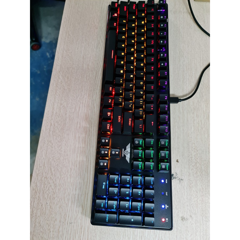 Bàn Phím Cơ Không Dây Newmen GM335 - Hàng Chính Hãng