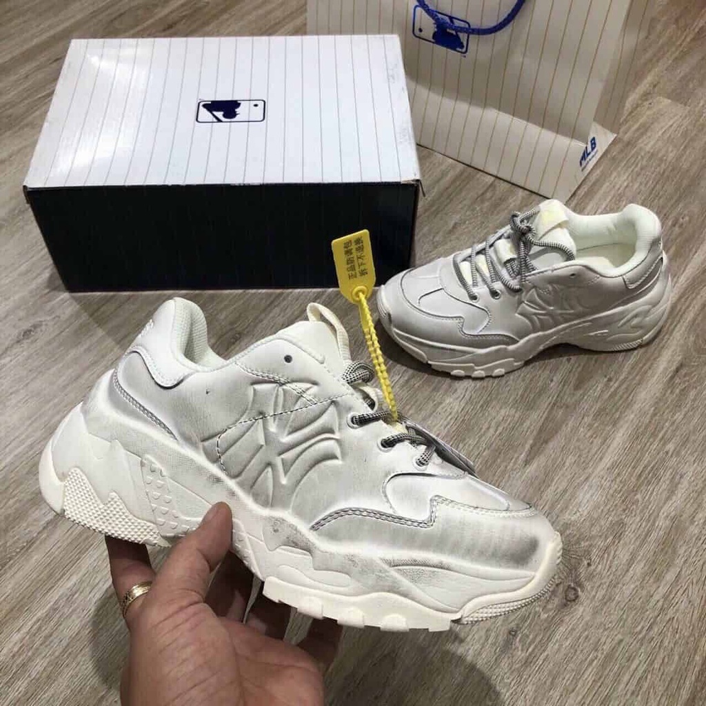 Thanh lí giày mlb bản bẩn size 36 37 38