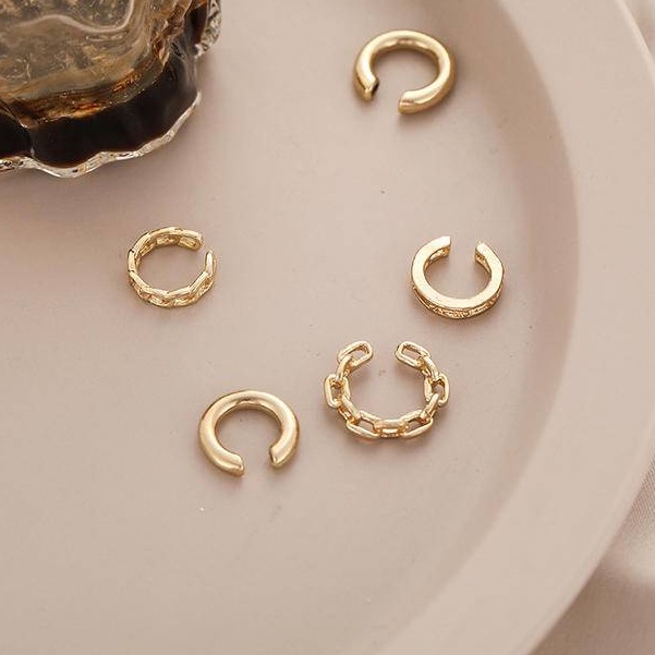 Set 6 Khuyên Vành Tai Mạ Vàng Hình Máy Bay / Ngôi Sao / Mặt Trăng / Tam Giác Cho Nam Và Nữ