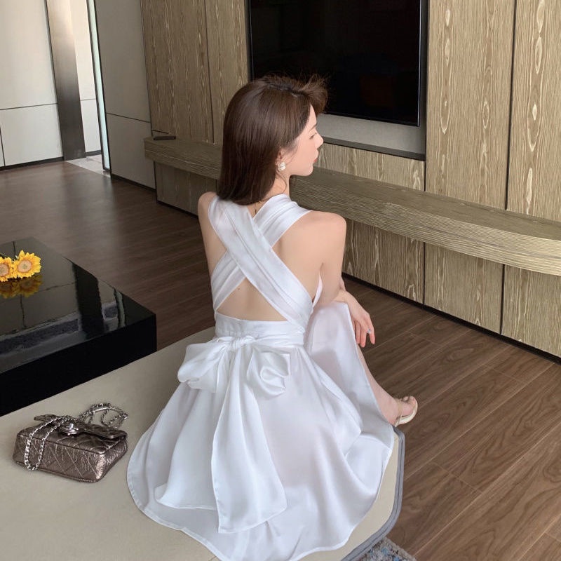 Đầm Không Tay Cổ Chữ V Hở Lưng Phối Ren Thời Trang Mùa Hè Quyến Rũ Cho Nữ