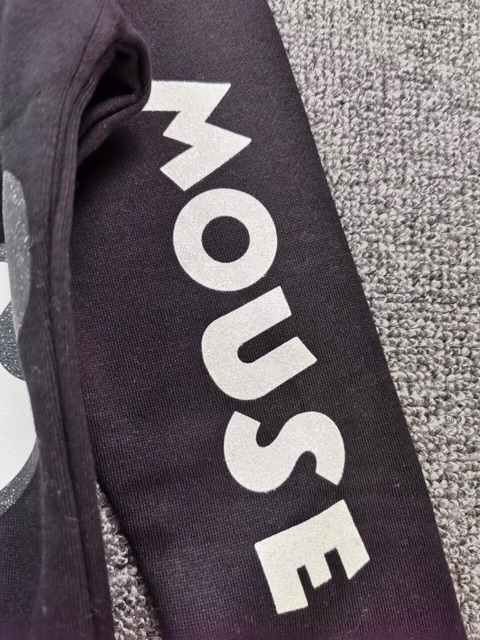 Áo phông mickey đen