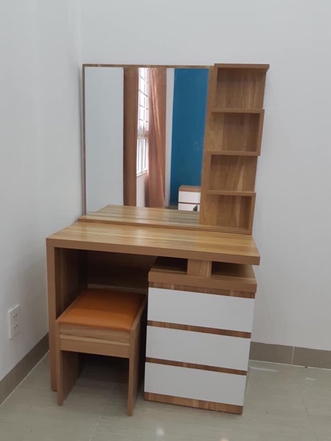 Bàn trang điểm min 80